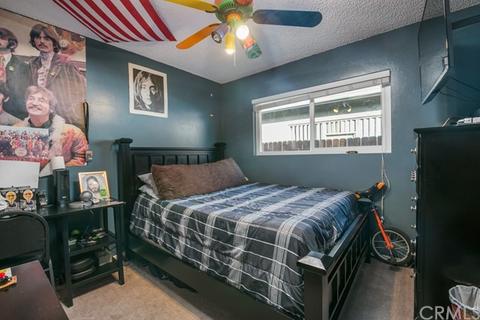 460 E Van Koevering St, Rialto, CA 92376 photo 16