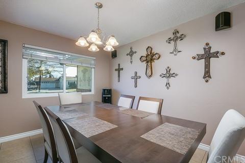 460 E Van Koevering St, Rialto, CA 92376 photo 6