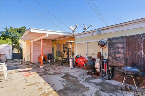 704 W School St, Compton, CA 90220 photo 24