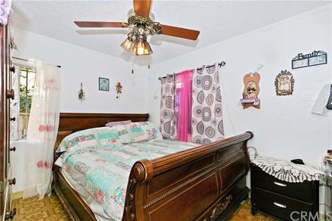704 W School St, Compton, CA 90220 photo 16