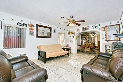704 W School St, Compton, CA 90220 photo 4