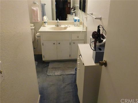 8745 Encina Dr, Fontana, CA 92335 photo 10