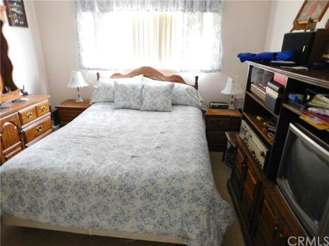 8745 Encina Dr, Fontana, CA 92335 photo 6