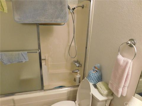8745 Encina Dr, Fontana, CA 92335 photo 13