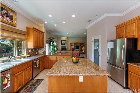 2520 Tara Ln, Riverside, CA 92506 photo 14