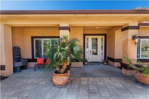 2520 Tara Ln, Riverside, CA 92506 photo 5