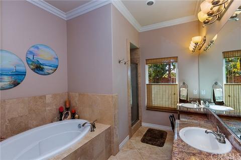 2520 Tara Ln, Riverside, CA 92506 photo 31