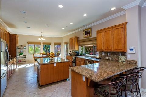 2520 Tara Ln, Riverside, CA 92506 photo 12