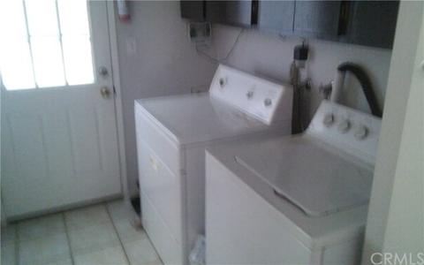 511 W Campus View Dr, Riverside, CA 92507 photo 8