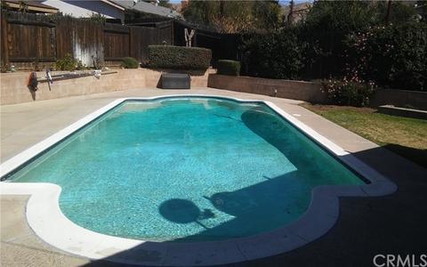 511 W Campus View Dr, Riverside, CA 92507 photo 4