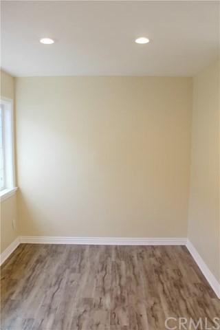 617 W Cherry St, Compton, CA 90222 photo 5