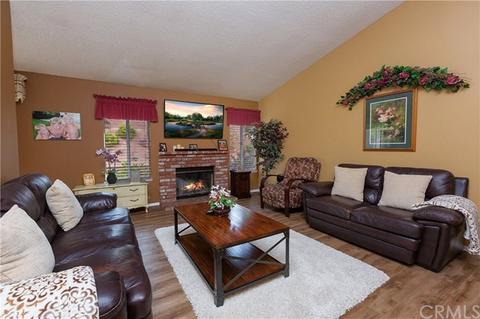 19457 Fredonia Ct, Riverside, CA 92508 photo 7
