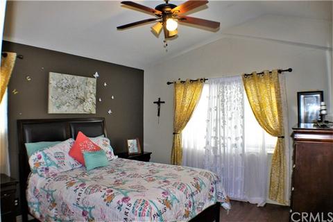 352 Danbury Ct, Corona, CA 92879 photo 15