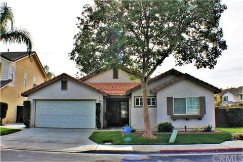 352 Danbury Ct, Corona, CA 92879 photo 1