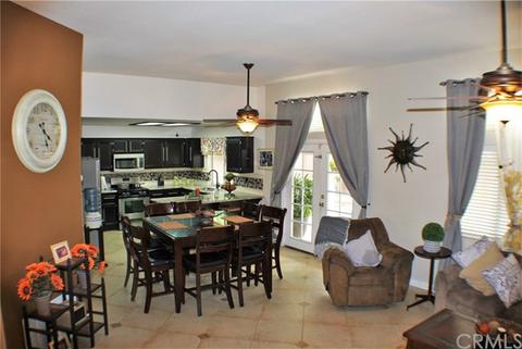 352 Danbury Ct, Corona, CA 92879 photo 7