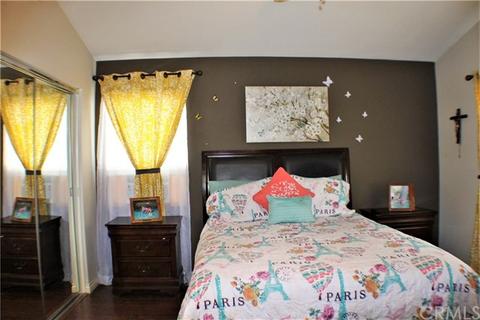 352 Danbury Ct, Corona, CA 92879 photo 16