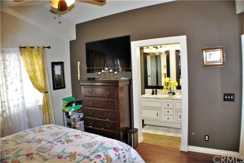 352 Danbury Ct, Corona, CA 92879 photo 18