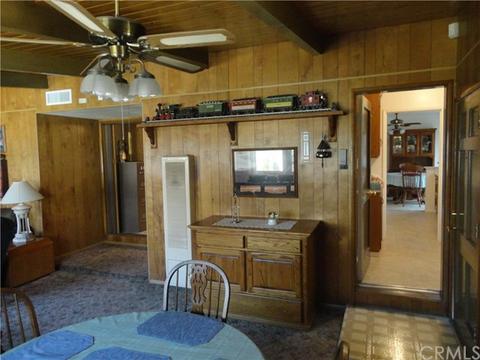 1094 E Mirada Rd, San Bernardino, CA 92404 photo 16