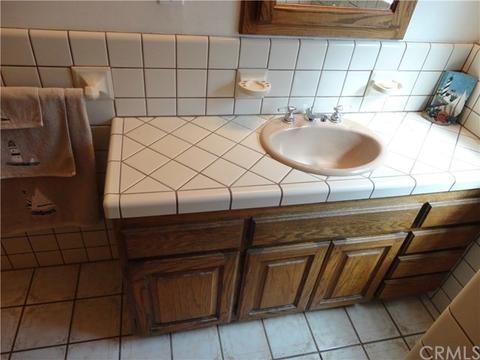 1094 E Mirada Rd, San Bernardino, CA 92404 photo 38