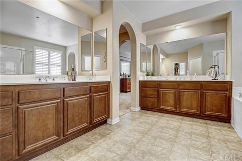 5642 Galasso Ave, Fontana, CA 92336 photo 24