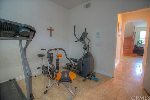 2011 Mount Verdugo Ln, Perris, CA 92571 photo 17