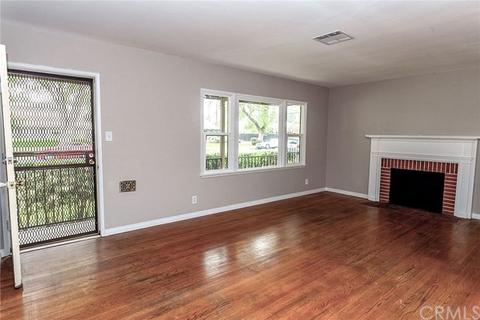 4540 Cover St, Riverside, CA 92506 photo 8