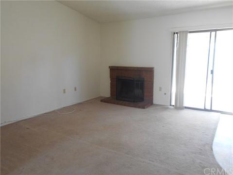 3093 Westfield Dr, Riverside, CA 92503 photo 5