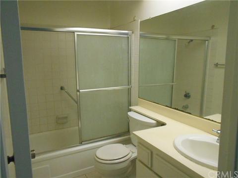 3093 Westfield Dr, Riverside, CA 92503 photo 8