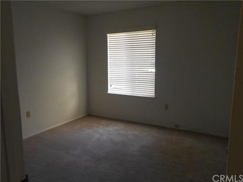 3093 Westfield Dr, Riverside, CA 92503 photo 7