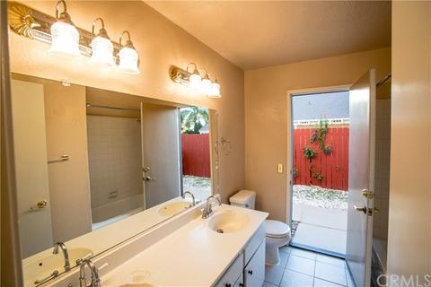 1350 Parkside Dr, Riverside, CA 92506 photo 20