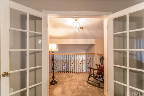 1350 Parkside Dr, Riverside, CA 92506 photo 32