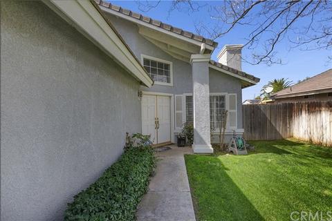 6135 Rayann Ct, Riverside, CA 92504 photo 4
