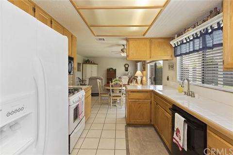 6135 Rayann Ct, Riverside, CA 92504 photo 15