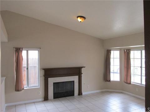 2584 Plaudit Ct, Perris, CA 92571 photo 4