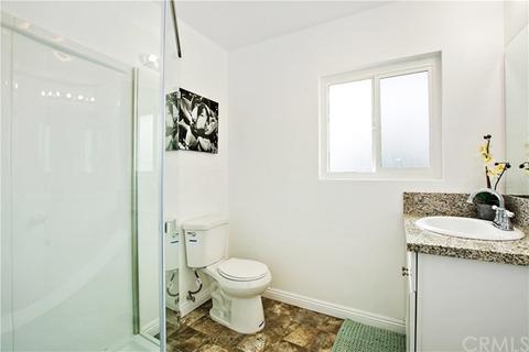 523 E Mariposa Dr, Rialto, CA 92376 photo 15