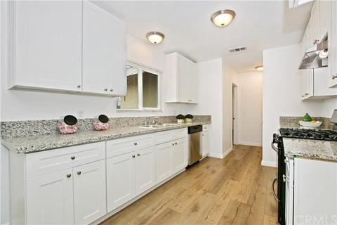 523 E Mariposa Dr, Rialto, CA 92376 photo 7