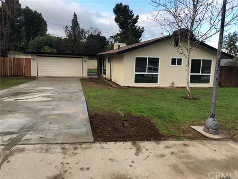 2974 Berkeley Rd, Riverside, CA 92506 photo 1