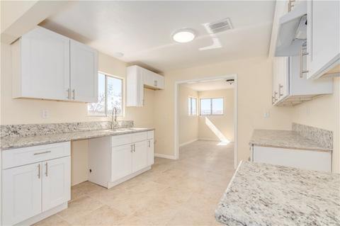 11962 Pinon Ave, Hesperia, CA 92345 photo 24
