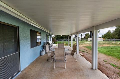 1615 Bradley St, Riverside, CA 92506 photo 29