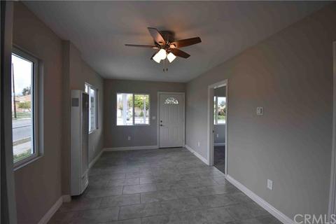 1097 W Evans St, San Bernardino, CA 92411 photo 4