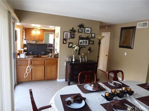 28690 Lemon St, Highland, CA 92346 photo 9
