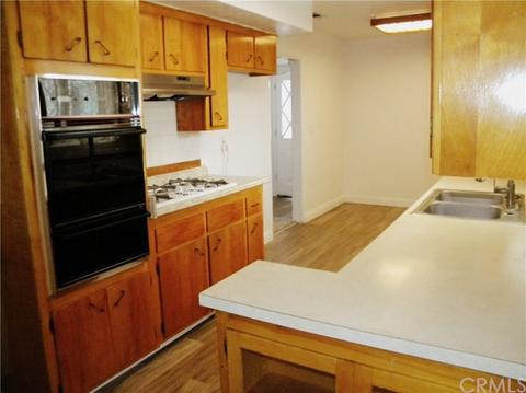 8166 Pepper Ave, Fontana, CA 92335 photo 2