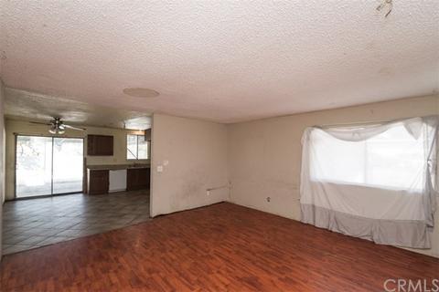 1504 Blythe Ave, Highland, CA 92346 photo 8