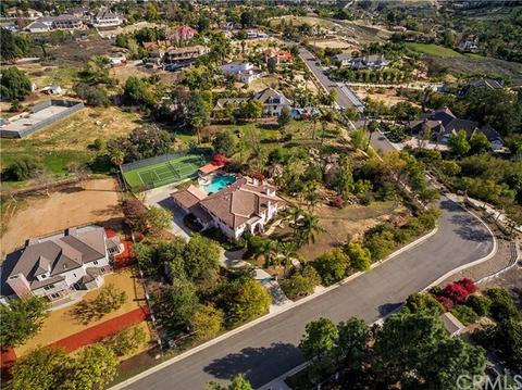 1320 Coronet Dr, Riverside, CA 92506 photo 65
