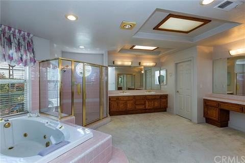 1320 Coronet Dr, Riverside, CA 92506 photo 26