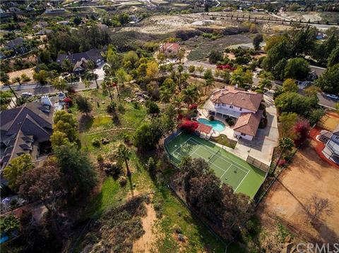 1320 Coronet Dr, Riverside, CA 92506 photo 70