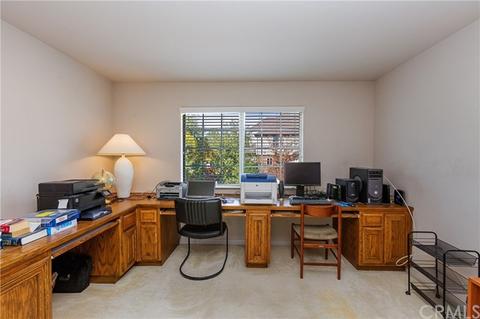 1320 Coronet Dr, Riverside, CA 92506 photo 30