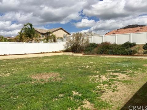 1576 Strawberry Dr, Perris, CA 92571 photo 21