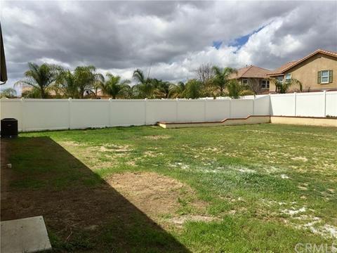 1576 Strawberry Dr, Perris, CA 92571 photo 19