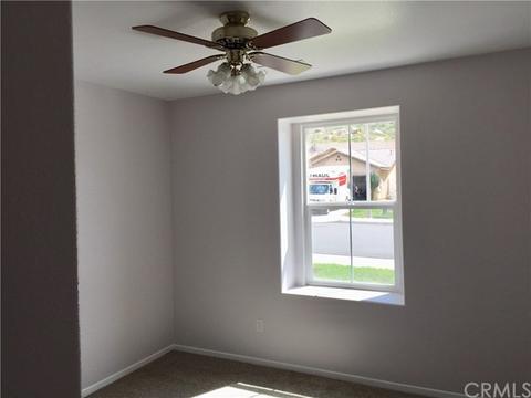 1576 Strawberry Dr, Perris, CA 92571 photo 12